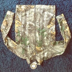 Under armor light zip jacket